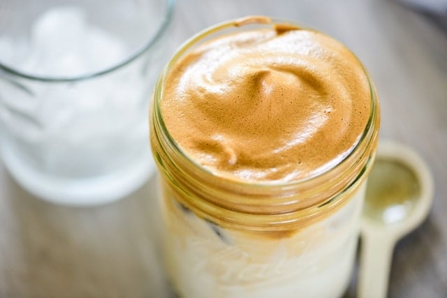 DSC0127 01 640x427 - Dalgona Coffee (Whipped Coffee)