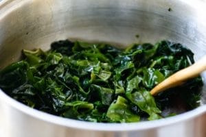 Korean seaweed soup