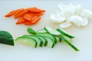 Thinly sliced vegetables for tangsuyuk
