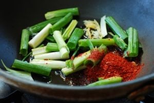 Aromatics for jjamppong soup