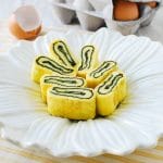 Korean rolled eggs with seaweed (gim)