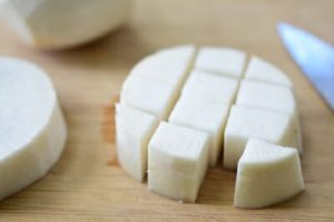 Cubed radish kimchi