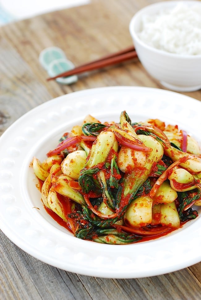 DSC 08461 e1428327645994 - Baby Bok Choy Kimchi Salad (Geotjeori)