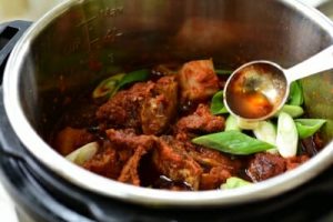 Galbijjim (Korean braised beef short ribs)